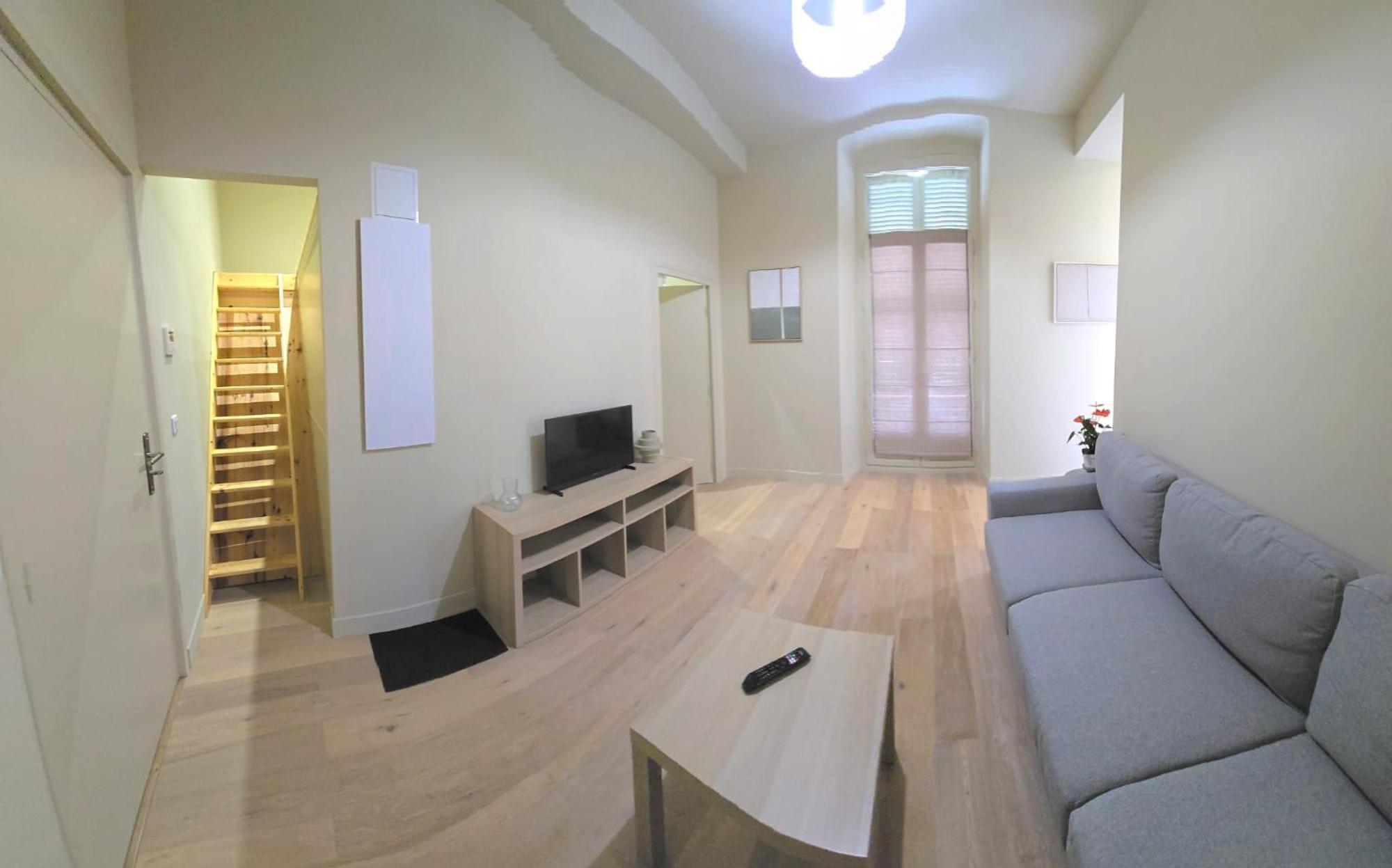 Place Magenta Apartment Nice Exterior photo